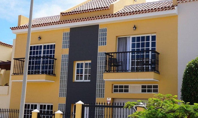 Buenavista del Norte House | Totally Renovated House in a Quiet Area! Sea and mountain views