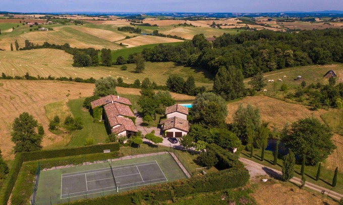 Grazac Villa | Tournesol - Seven Bedroom Villa, Sleeps 16