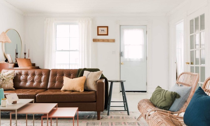 Wellington House | Town & Trail - Walkable Wellington Charmer