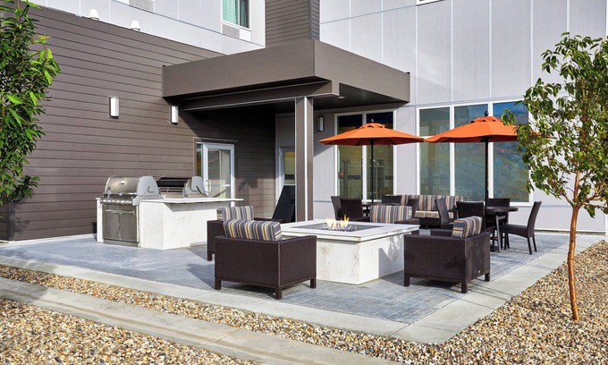 Fort McMurray Hotel | TownePlace Suites by Marriott Fort McMurray