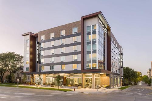 Downtown Hotel | TownePlace Suites By Marriott Rochester Mayo Clinic Area