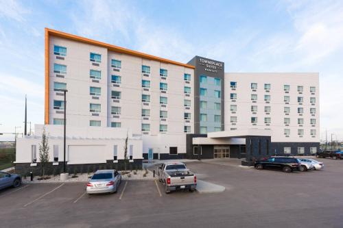 Southwest Edmonton Hotel | TownePlace Suites by Marriott Edmonton South