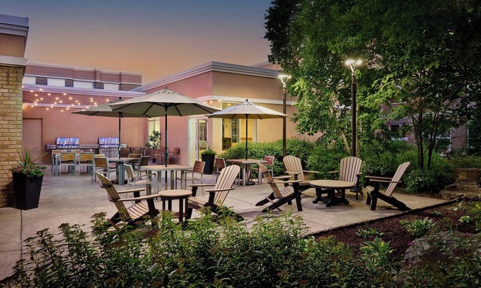Airport Corporate Hotel | TownePlace Suites by Marriott Mississauga-Arpt Corp Ctr