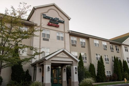 Lafayette Hotel | TownePlace Suites by Marriott Lafayette