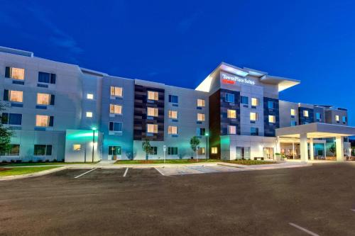 Auburn Hotel | TownePlace Suites by Marriott Auburn University Area