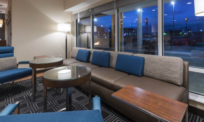 Hays Hotel | TownePlace Suites by Marriott Hays