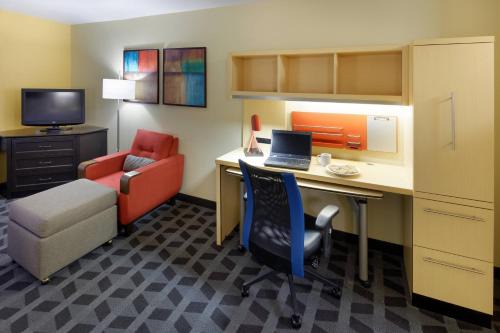 Joplin Hotel | TownePlace Suites Joplin
