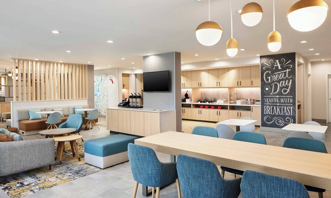 Orient Park Hotel | TownePlace Suites Tampa Casino Area
