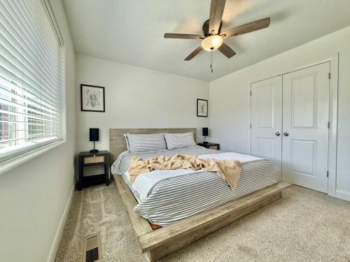 Glendale House | Townhome in Glendale UT near Zion with hot tub