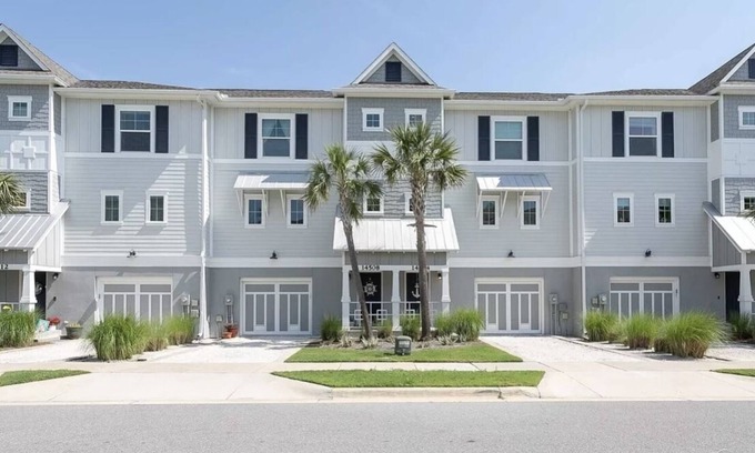 Ono Island House | Townhome in Lost Key Gated Community!