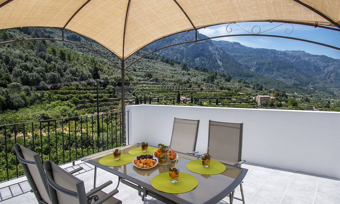 Fornalutx House | Townhouse ideal to relax and discover the Tramontana Mountains
