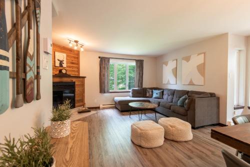 Mont-Tremblant House | Townhouse On The Golf W Pool Access -aiglon 1717