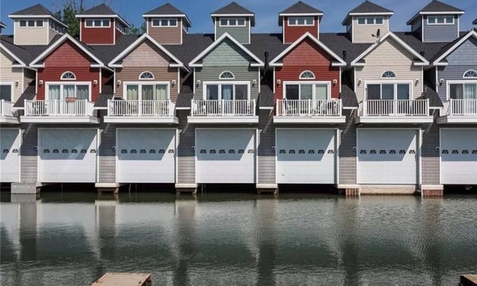 Alexandria Bay House | Townhouse on water with boathouse!