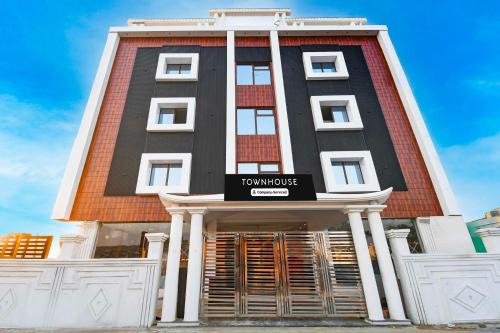 Khattalwada Hotel | Townhouse Shree Jagannath Puri