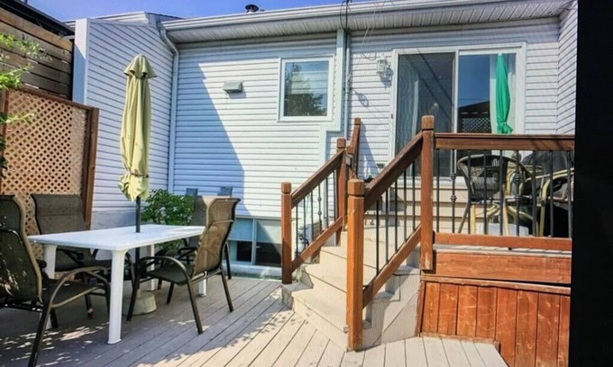 Mauricie House | Townhouse with 2 parking spaces, near town center, ski resort
