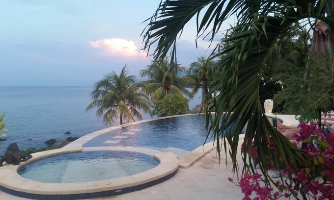 Tulamben Hotel | TOYABALI - Resort