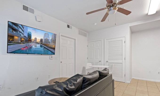 Pemberton Heights Apartment | TP 105 Luckey · Street-Access 1 Bedroom Condo! GREAT location