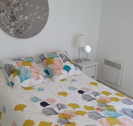 Bourg-Saint-Andeol Apartment | Très bel appartement dans résidence calme