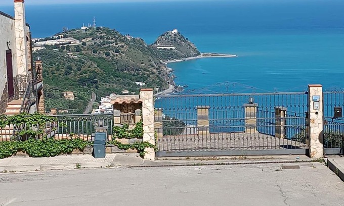 Capo d'Orlando Apartment | Tra cielo e mare