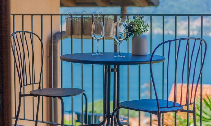 Bellano Apartment | Tra Lago e Cielo by Varenna Holidays