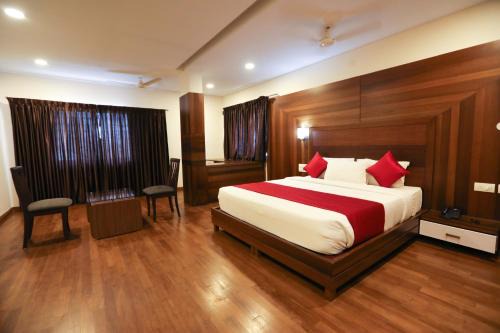 Adyar Hotel | Traders Hotel - Kankanady, Mangalore