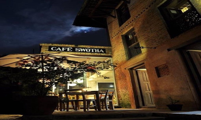 Lalitpur Hotel | Traditional Homes - Swotha