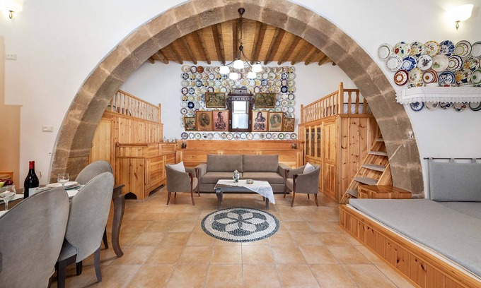 Archangelos House | Traditional House Leventis