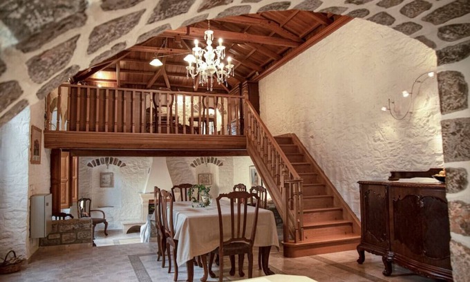 idhra House | Traditional Mansion "Eugenie"