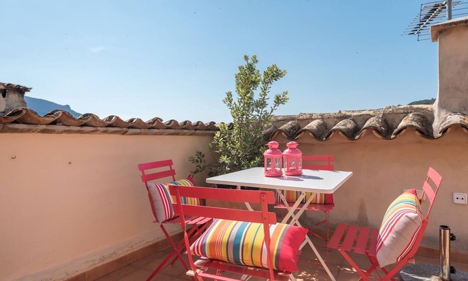 Biniaraix House | Traditional Stone Townhouse, Quiet location with Stunning Mountain Views