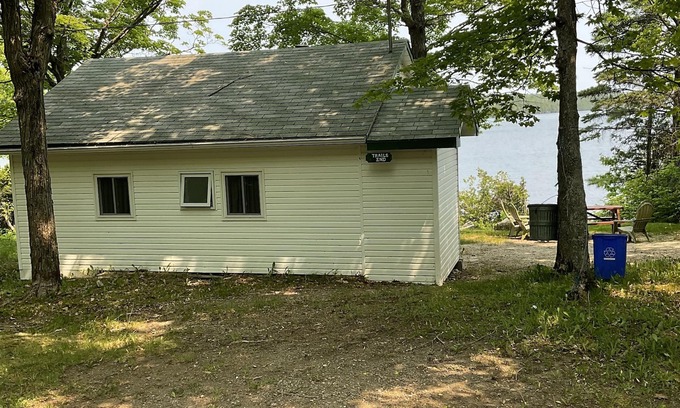 Manitoulin District Cottage | Trails End Cottage 4