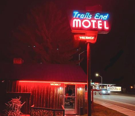 Dubois Hotel | Trails end motel