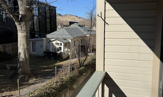 Mapleton Hill Condo | Trails, privacy and proximity; downtown condo