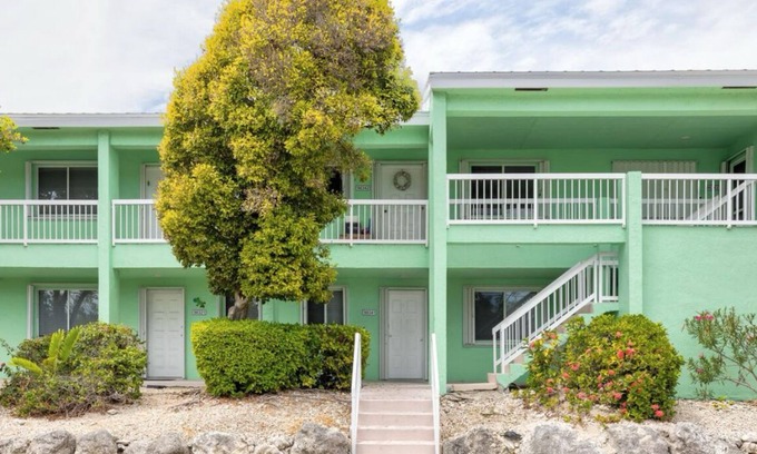 Rock Harbor Condo | Tranquil 2/2 Turtle Haven condo in beautiful Key Largo, FL!