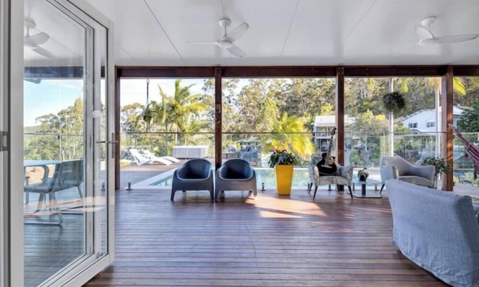 Currumbin Waters House | Tranquil 3 bed getaway in Currumbin Pool and Spa!