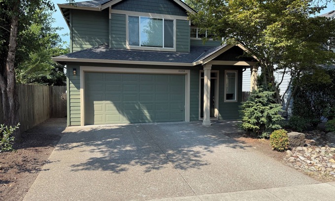Tigard House | Tranquil 3-bedroom house with AC in charming Tigard