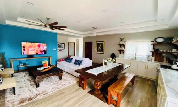 Burrell Boom Apartment | Tranquil and Friendly Village. Fully furnished w/AC & onsite manager.