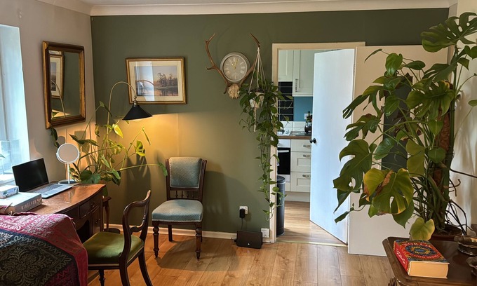 Oxford Apartment | Tranquil apartment only a short walk from Oxford station and central Oxford
