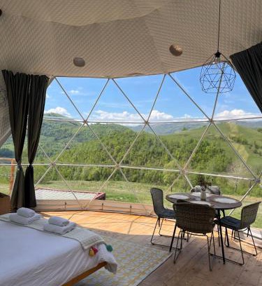Cornereva Other | Tranquil Dome - Manta's Retreat Glamping Cornereva