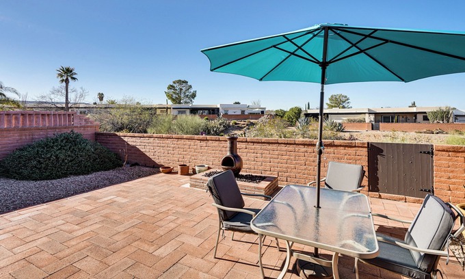 Continental Vistas House | Tranquil Green Valley Home w/Screened Porch