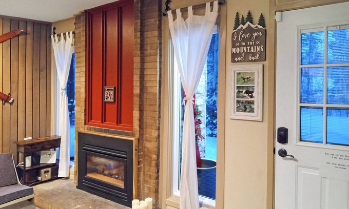 Warrior's Mark House | Tranquil home, Steps from FreeRide Bus Stop; 3 BR layout in a 2 BR