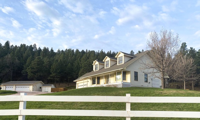 Piedmont House | Tranquil house with fireplace, hot tub, foosball table, jetted tub, & patio