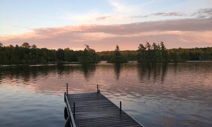 Trent Lakes Cottage | Tranquil Lakefront on Little Bald Lake Narrows.