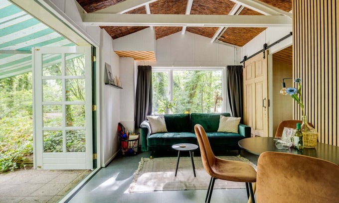 Nunspeet House | Tranquil Retreat: Cozy Cabin in the Veluwe Forest