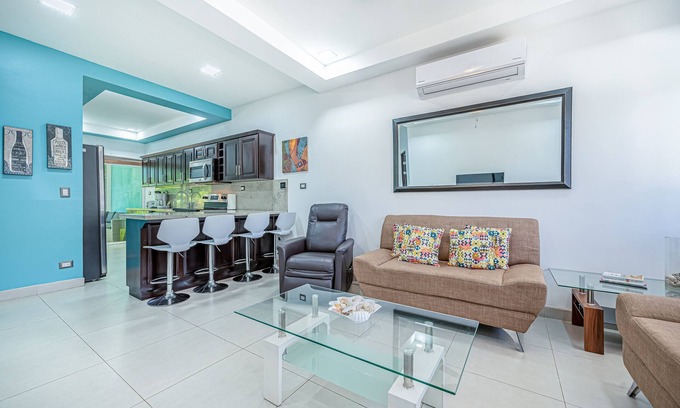 Villarreal House | Tranquil Retreat with Pool, Hot Tub & Dog-Friendly Amenities