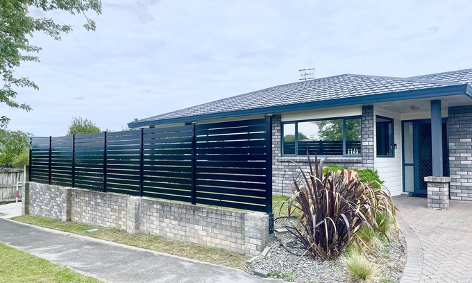 Taupo House | Tranquil Taupo