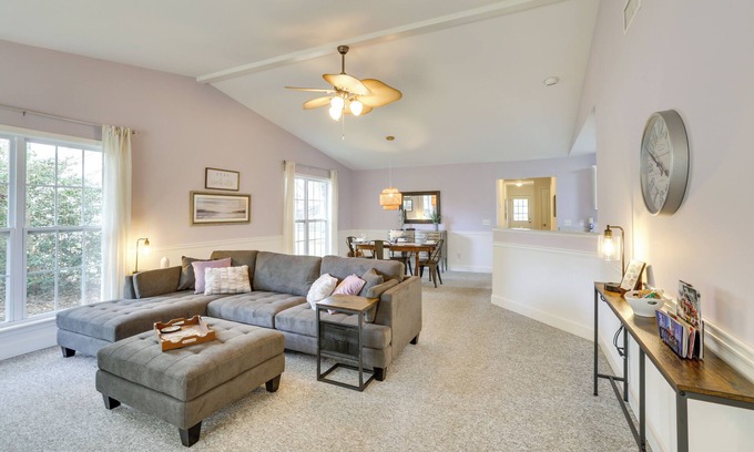 Thomasville House | Tranquil Thomasville Retreat w/Deck + Dining Area
