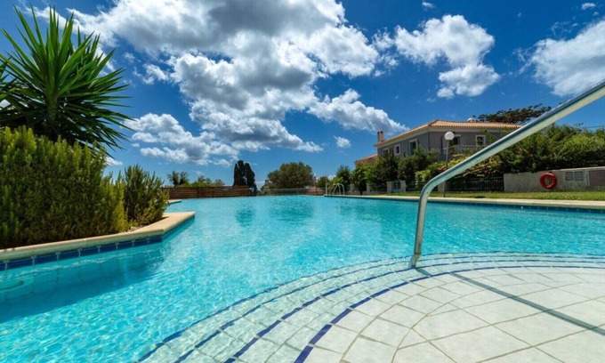 Kourkoumelata House | Tranquil villa in the village