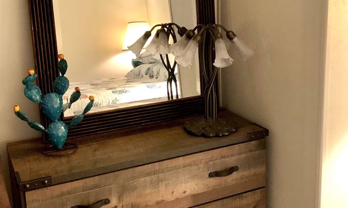 Hondo House | Tranquil weekend getaway at a working cattle ranch