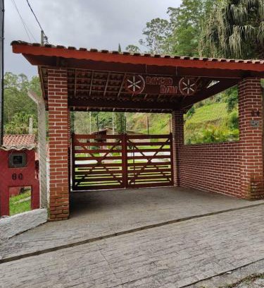 Capelinha House | Tranquilidade, Home office em Rancho Dini