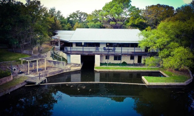 Granite Shoals House | Tranquility at Lake LBJ
